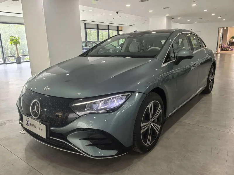 Mercedes-Benz EQE