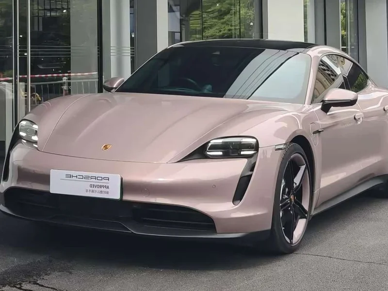 Porsche Taycan
