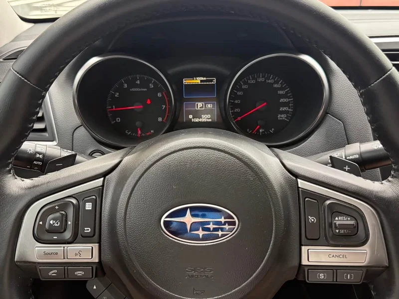 Subaru Legacy — фото 9