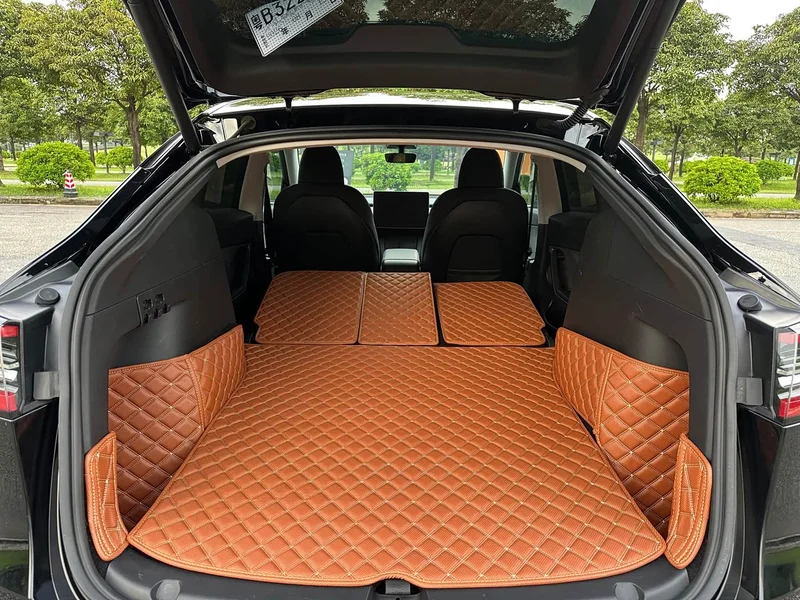 Tesla Model Y — фото 20