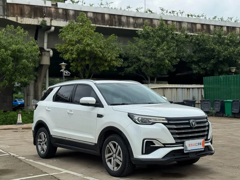 Changan CS55PLUS — фото 3
