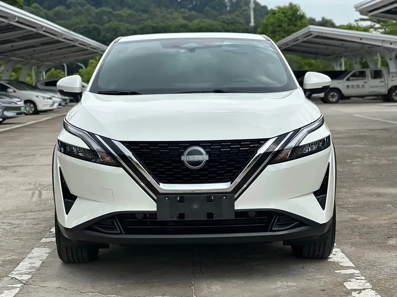 Nissan Qashqai — фото 2