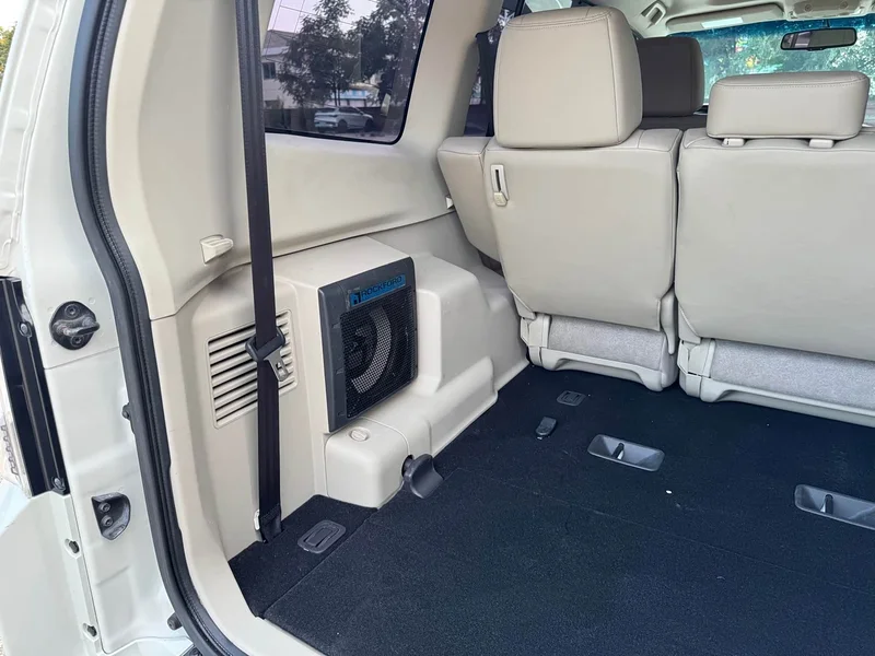 Mitsubishi Pajero (Imported) — фото 15