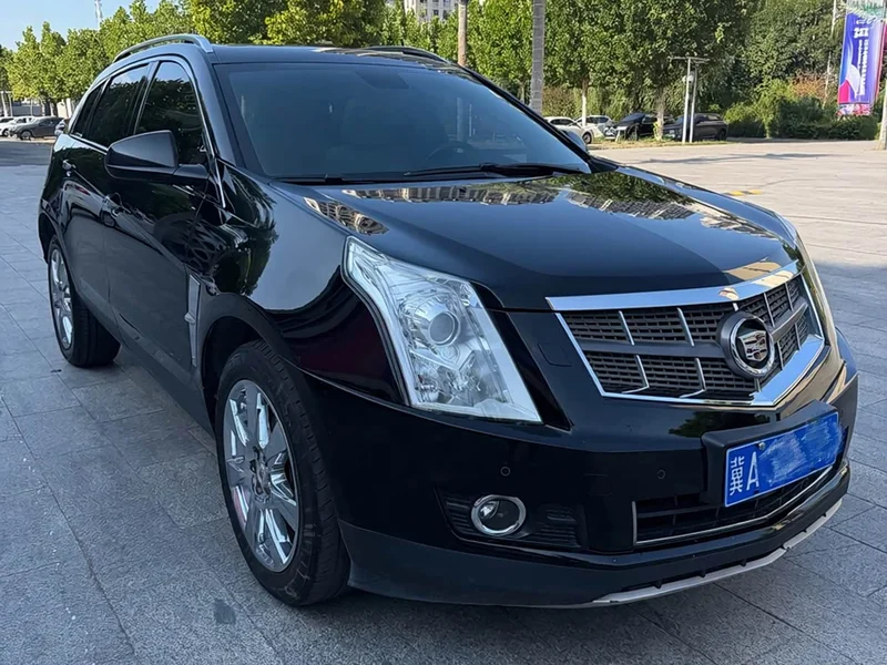 Cadillac SRX — фото 7