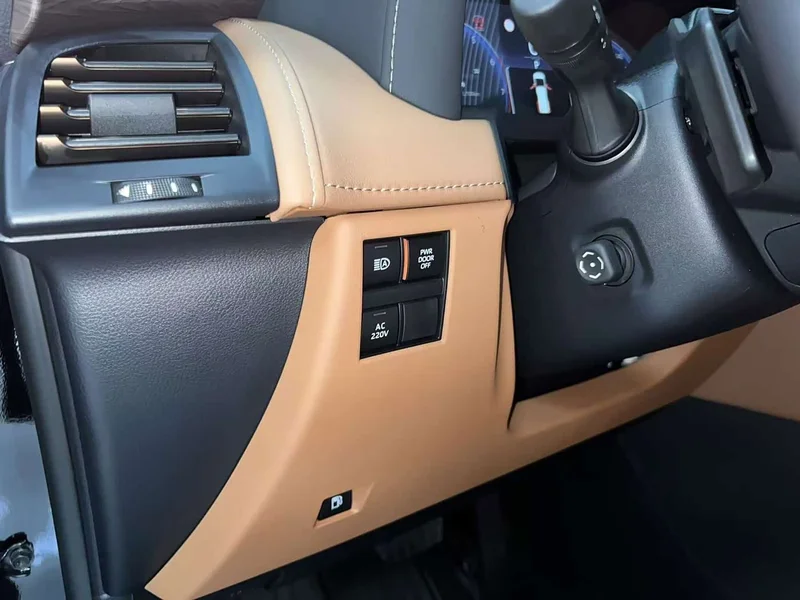 Toyota Vellfire — фото 15