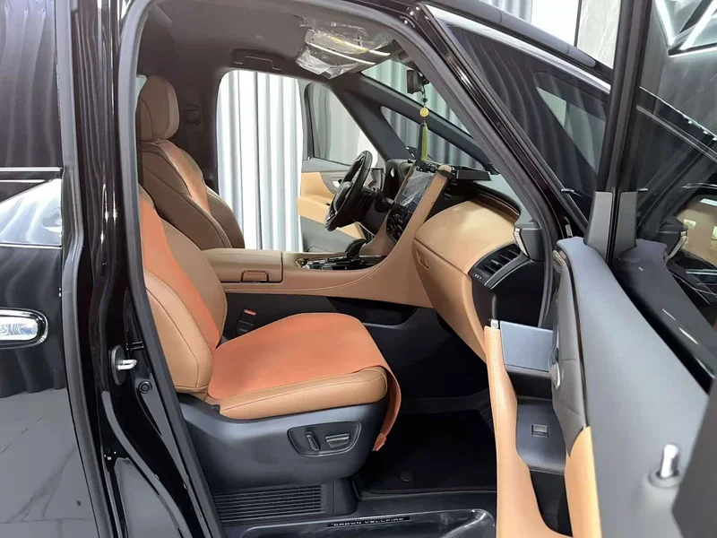 Toyota Vellfire — фото 8
