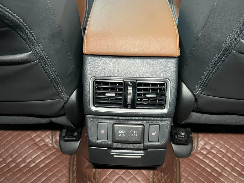 Subaru Outback — фото 23