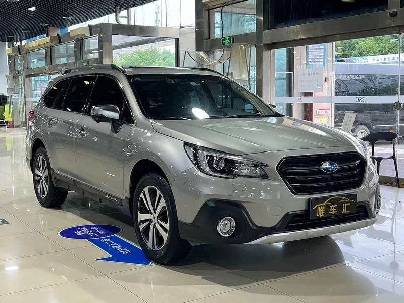 Subaru Outback — фото 3