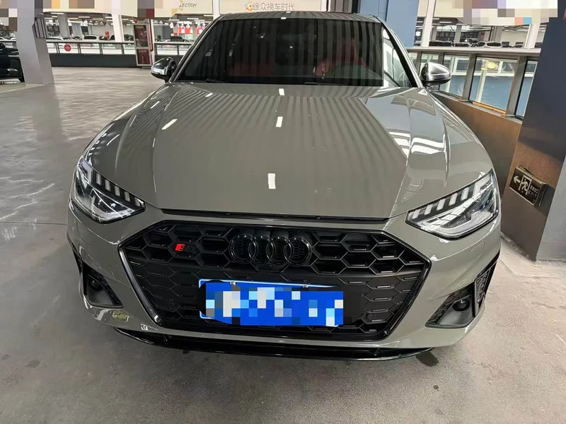 Audi S4