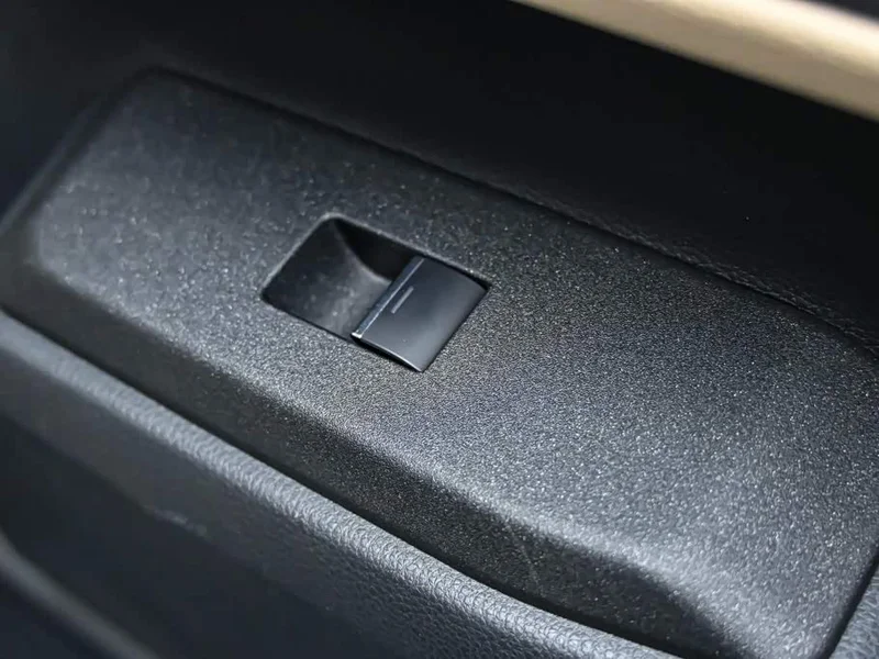 Toyota Prado — фото 26