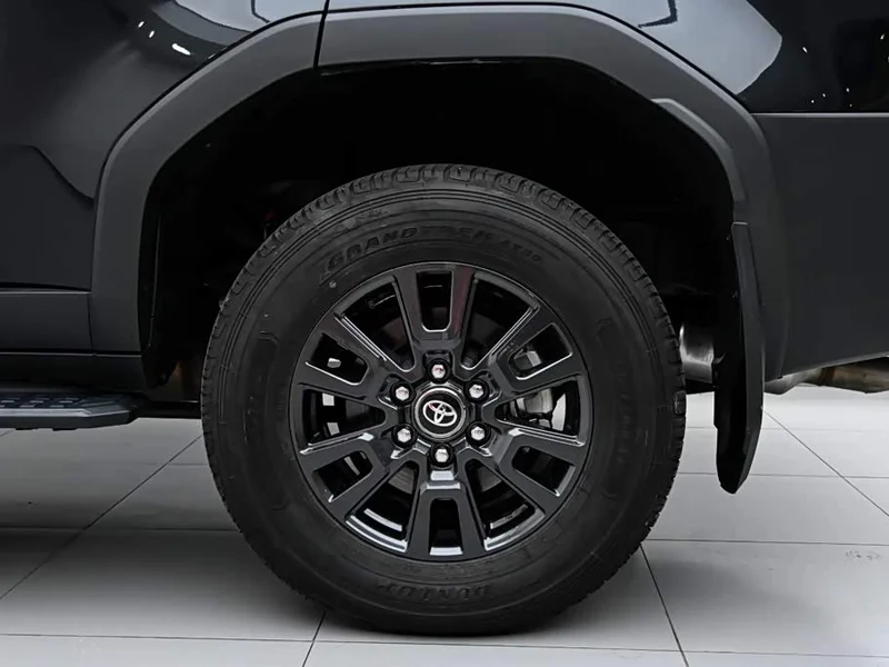 Toyota Prado — фото 34