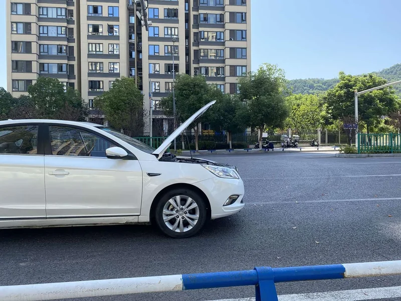 Changan Eado — фото 33