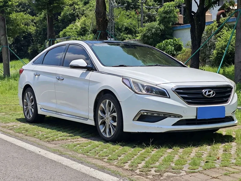 Hyundai Sonata — фото 3