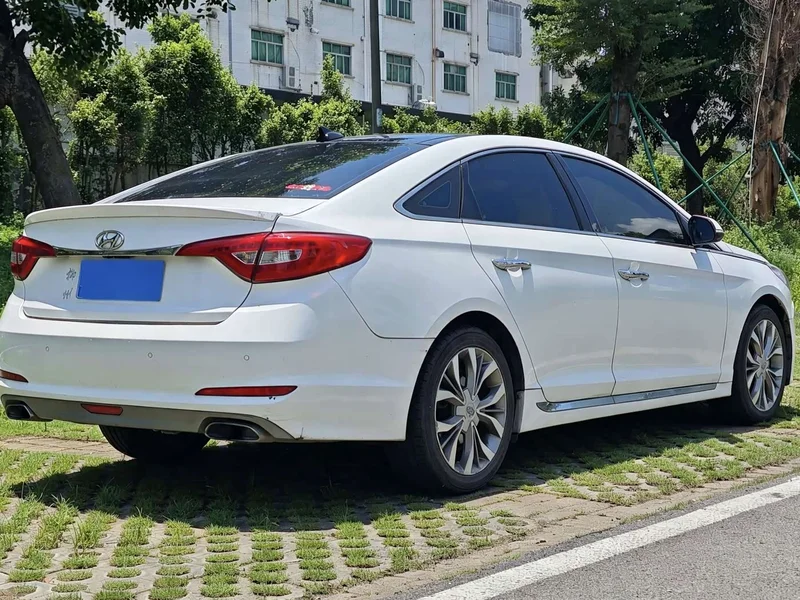 Hyundai Sonata — фото 4