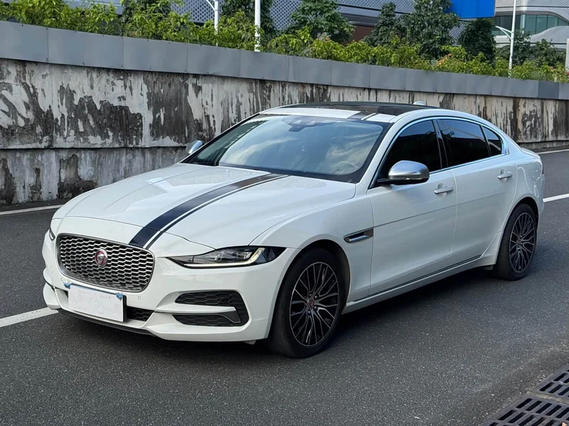 Jaguar XEL