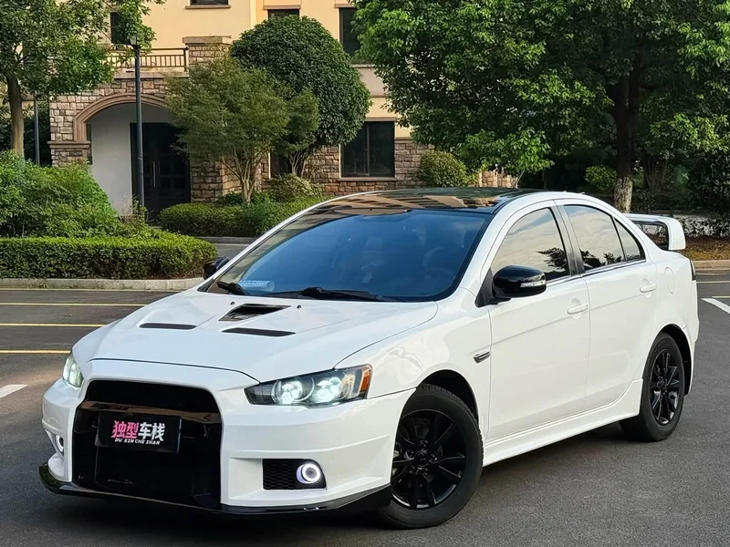 Mitsubishi Lancer EX