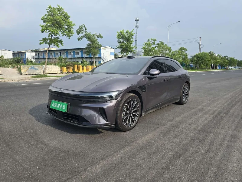 Zeekr 007GT