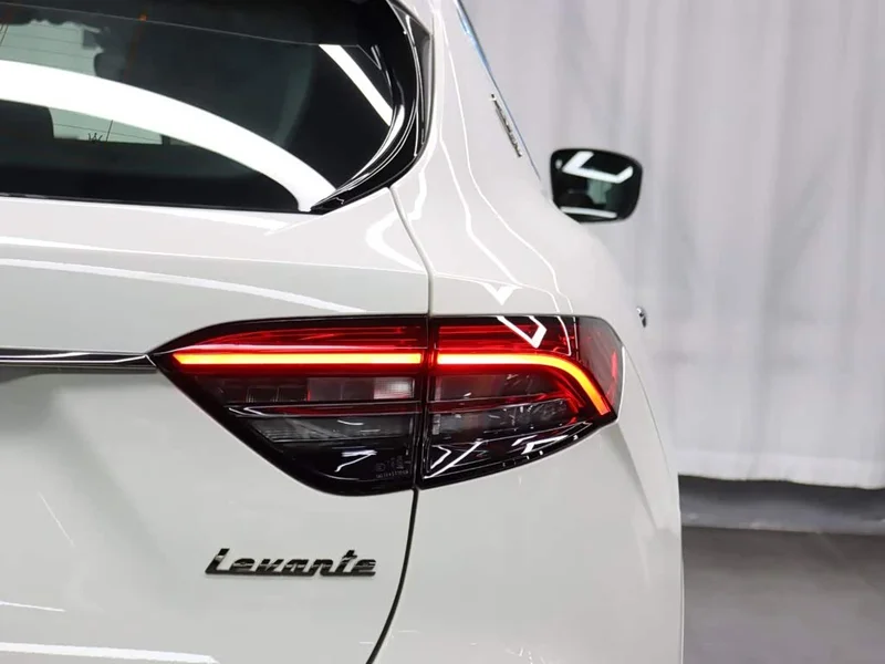 Maserati Levante — фото 19