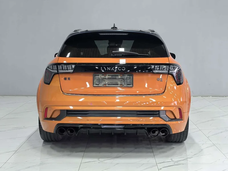 Lynk & Co 02 Hatchback — фото 14