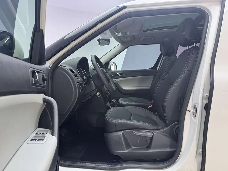Skoda Yeti — фото 13