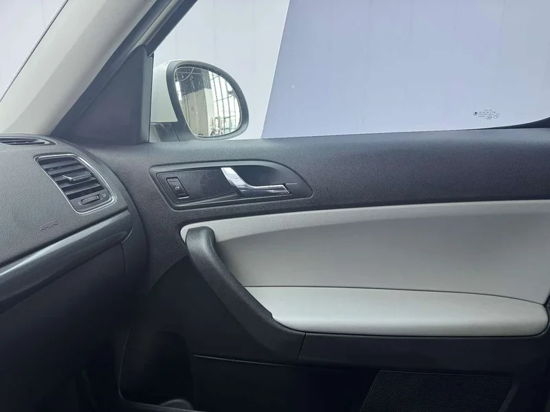 Skoda Yeti — фото 14