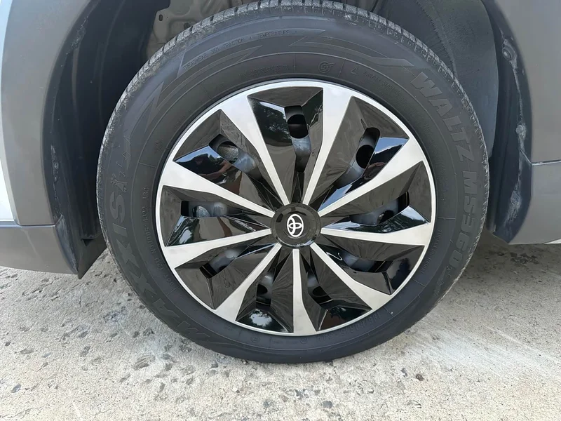 Toyota Yaris L — фото 19
