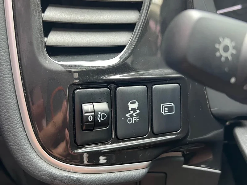 Mitsubishi Outlander — фото 16