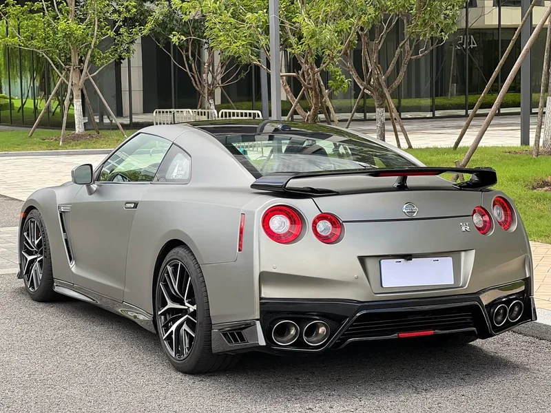 Nissan GT-R — фото 4
