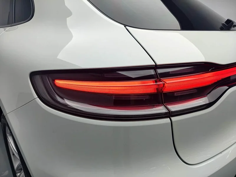 Porsche Macan — фото 11