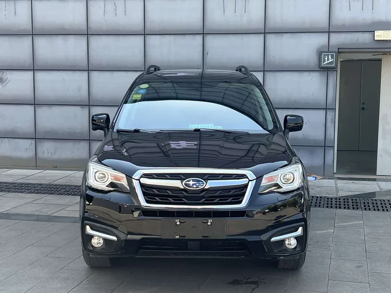 Subaru Forester — фото 2