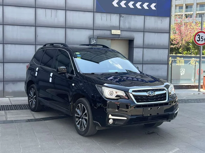 Subaru Forester — фото 3