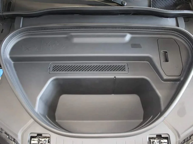 Audi Q6L e-tron — фото 11