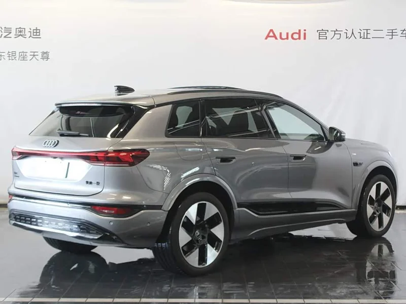 Audi Q6L e-tron — фото 5