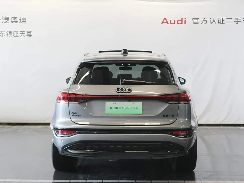 Audi Q6L e-tron — фото 6