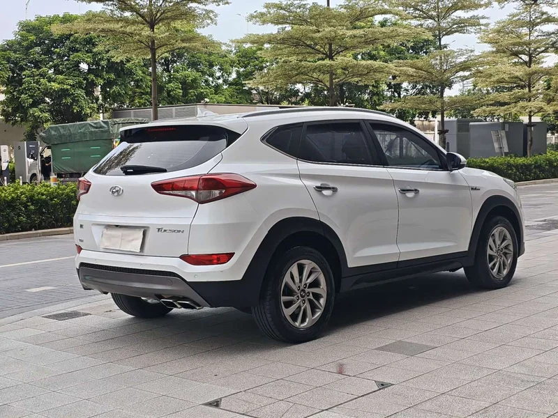 Hyundai Tucson — фото 4