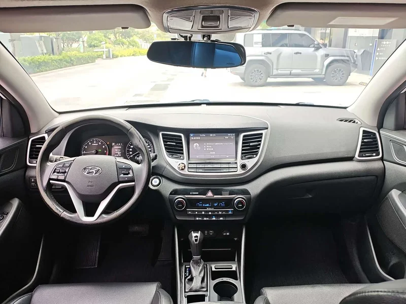 Hyundai Tucson — фото 7