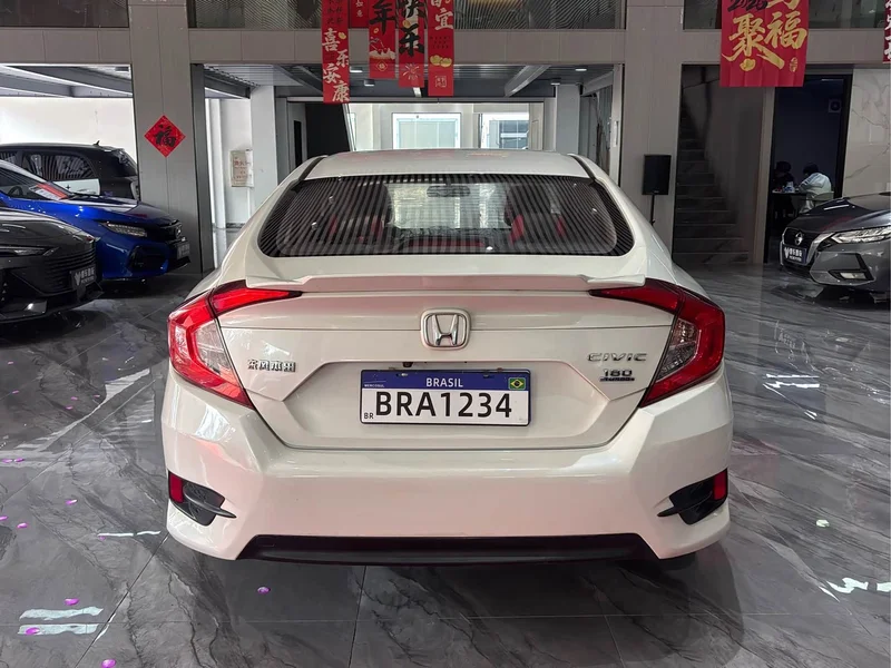 Honda Civic — фото 28