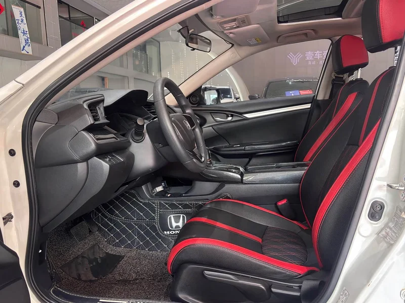 Honda Civic — фото 4