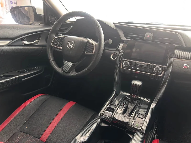 Honda Civic — фото 10