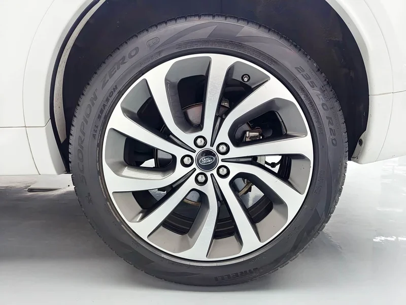 Land Rover Discovery — фото 15