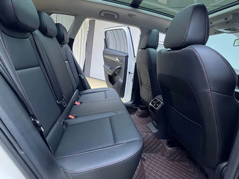 Skoda Karoq — фото 21