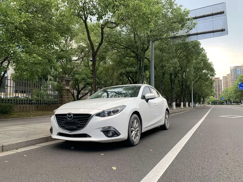 Mazda 3 Axela