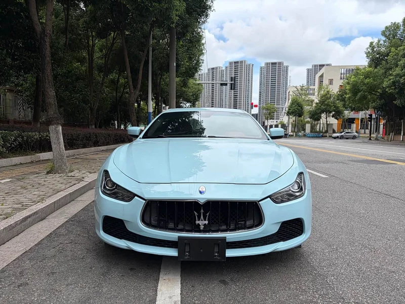 Maserati Ghibli — фото 1