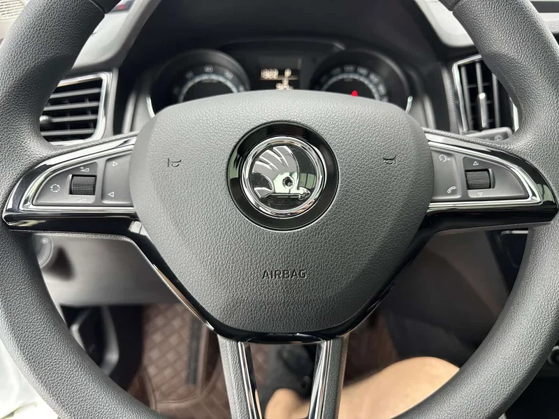 Skoda Kamiq — фото 15