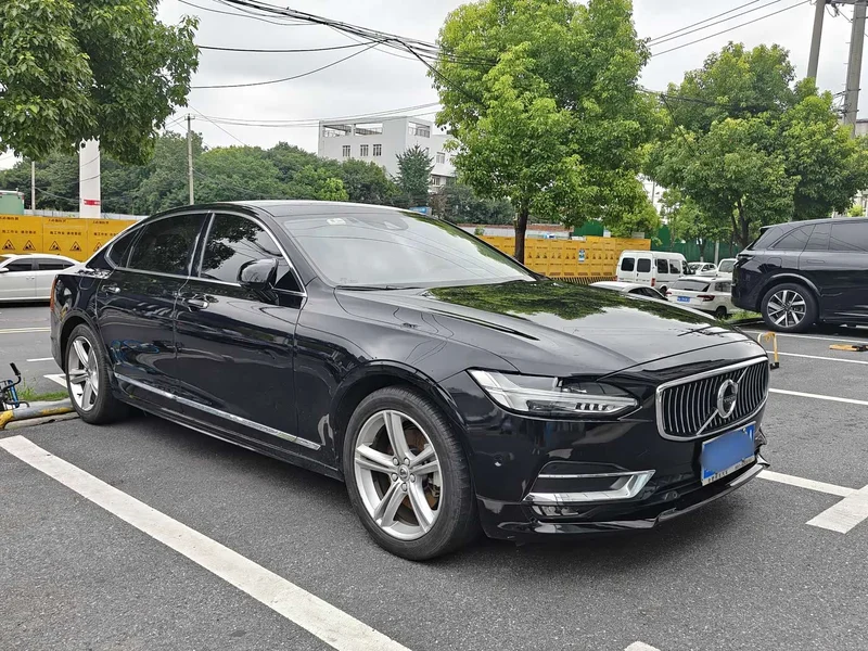 Volvo S90 — фото 3