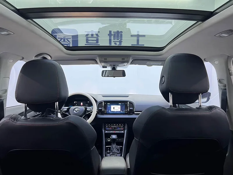 Skoda Karoq — фото 14