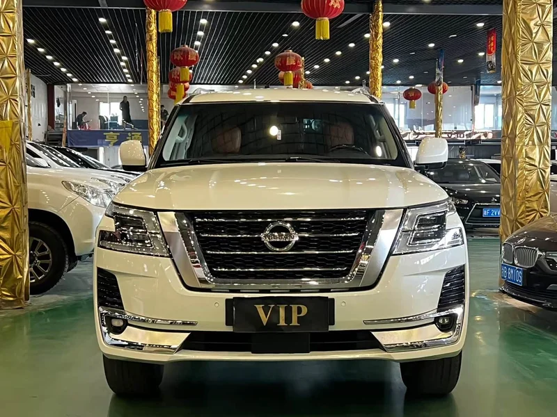 Nissan Patrol — фото 2