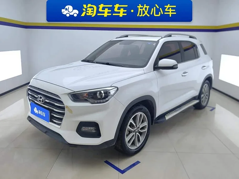 Hyundai ix35 — фото 1