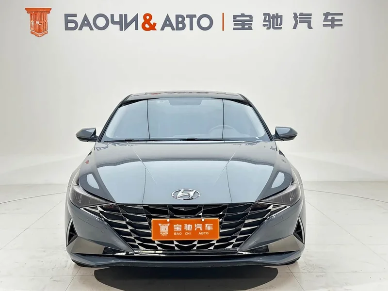 Hyundai Elantra — фото 6