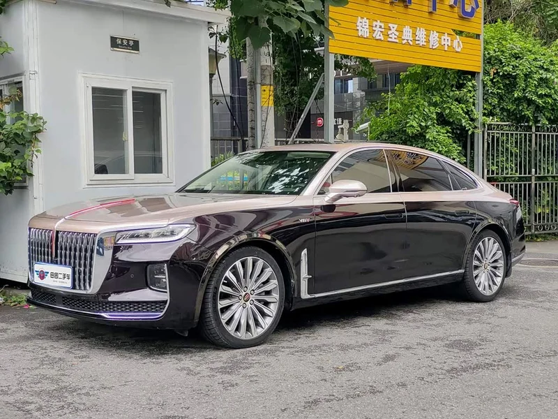 Hongqi H9 — фото 1
